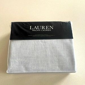 New Ralph Lauren Queen Duvet Set Color White/Light Gray Blue Striped Pattern
